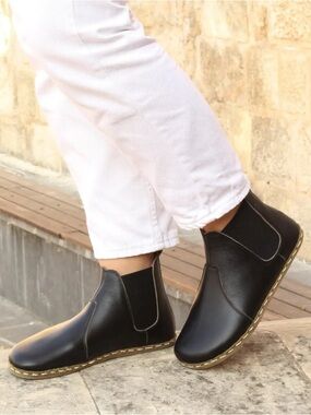 Nefes Chelsea boots